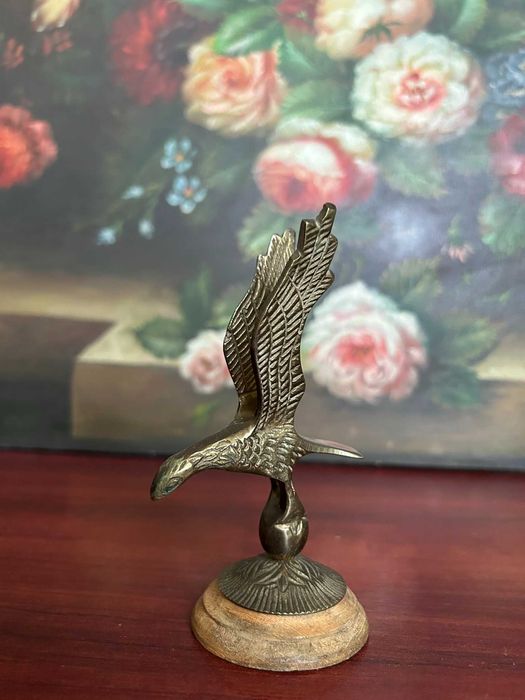 A410 132g, 13cm H statueta vultur mic