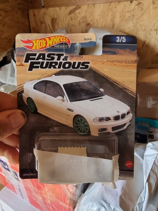 Vând mașinuță hotwheels BMW M3 e46