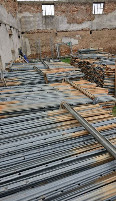 Spaleri zincati metalici pentru gard