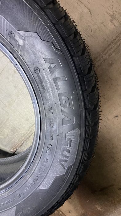 Жаңа салынбаған шина