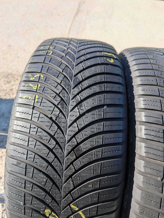 225/55 R17 • All Season • Goodyear Vector 4Seasons Gen 3 101W | 4 buc | DOT 2022-2024 | Pret/buc