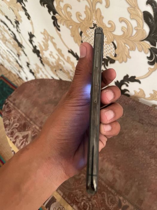 iPhone 11 pro max 64GB
