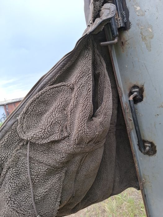 Продам кожаную куртку тёплую