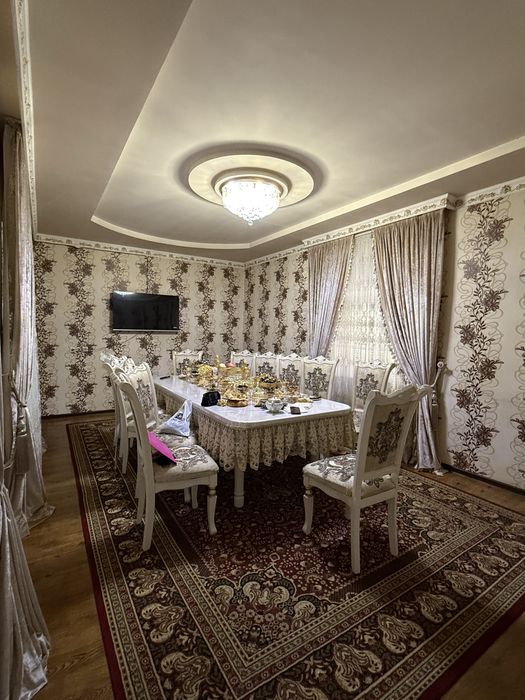 Raysentr Dalaguzarda 4 sotix xovli uy sotilmoqda Fayzli xovli joy