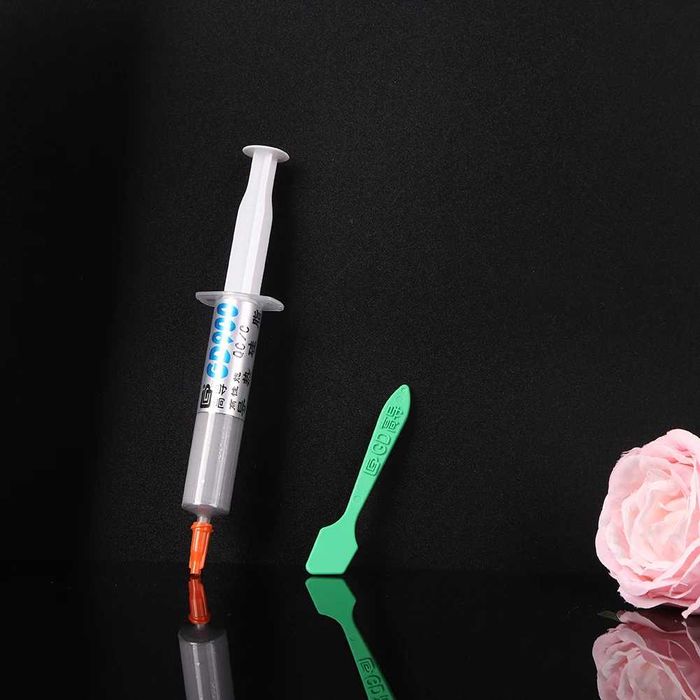 Термопаста силиконовая для графического процессора 7г с лопаткой 1шт