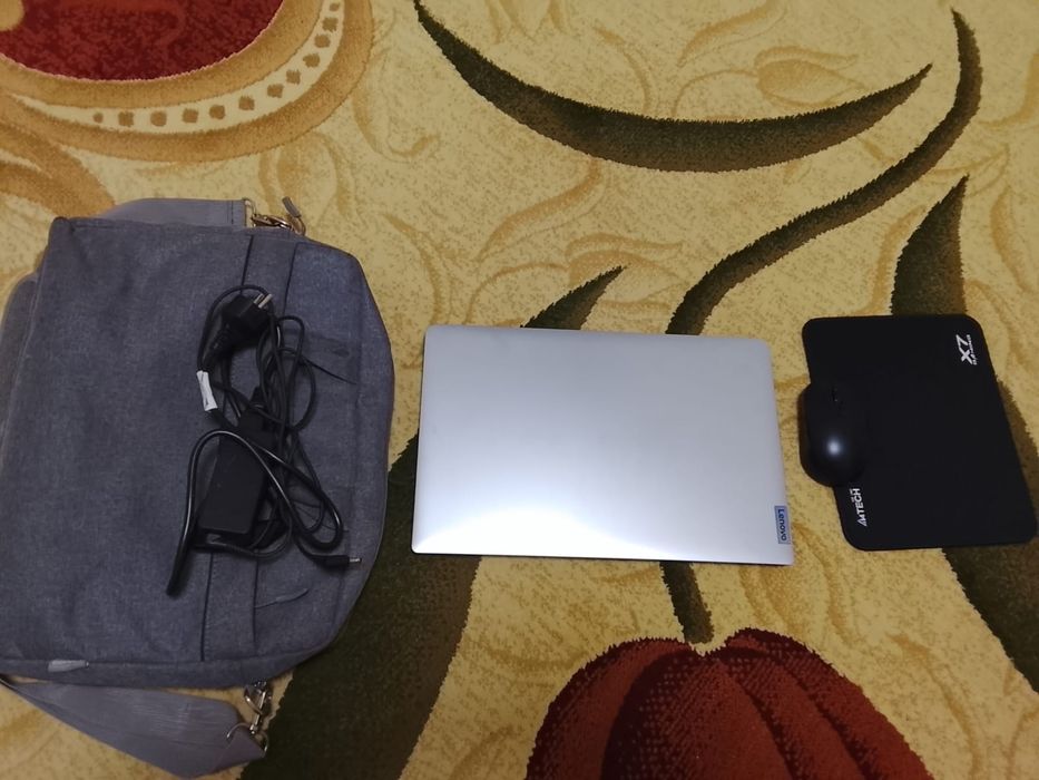 Lenovo 25г  ноутбук