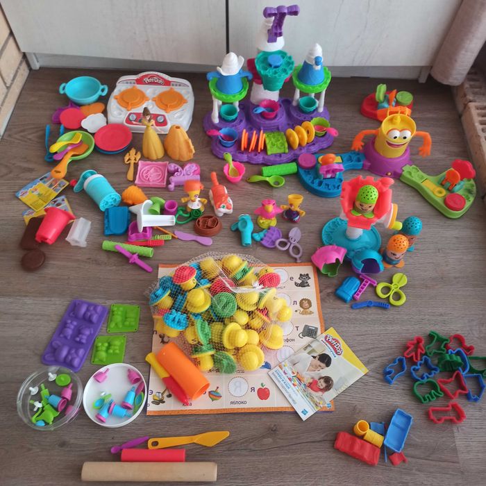 Продам наборы play doh оригинал , формы без пластилина