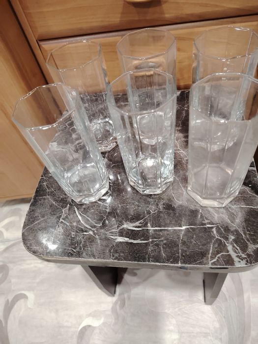 Продам стаканы новые