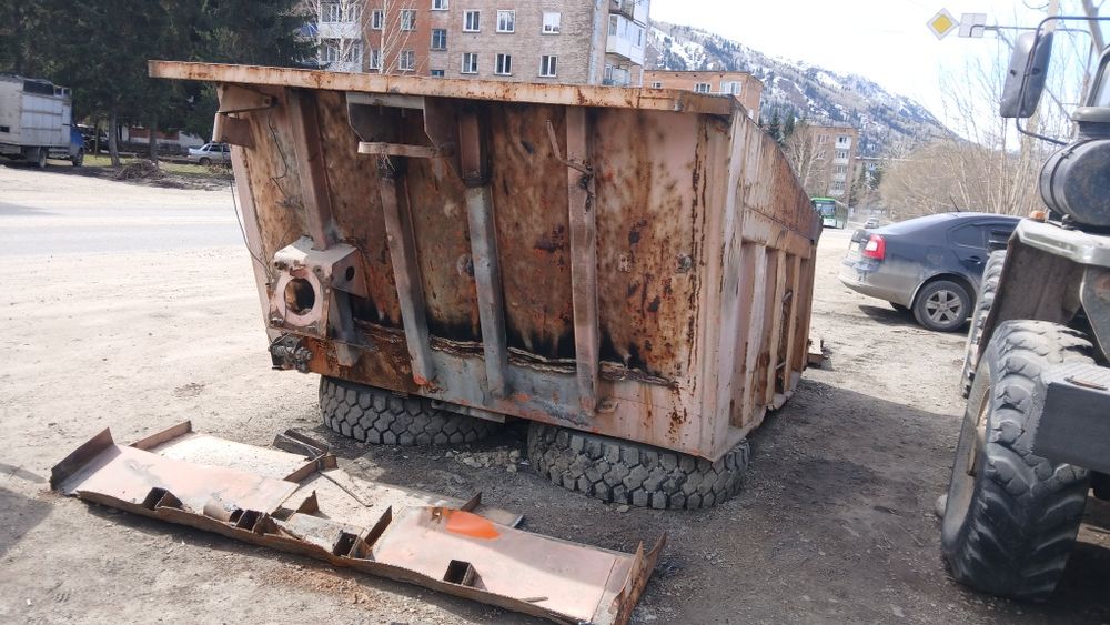 Продам кузов от Камаза 15 тонн самосвал