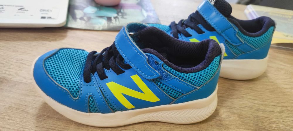 Детски обувки и пантофи  25/28 номер