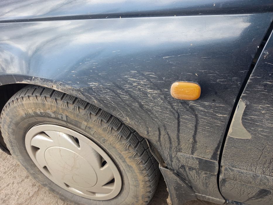 Продам Тойота карина е