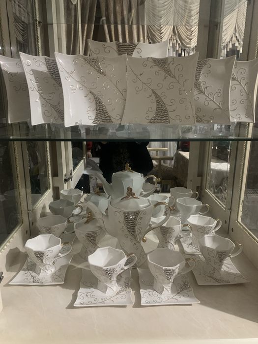 Xiyoy chinni servizi yangi