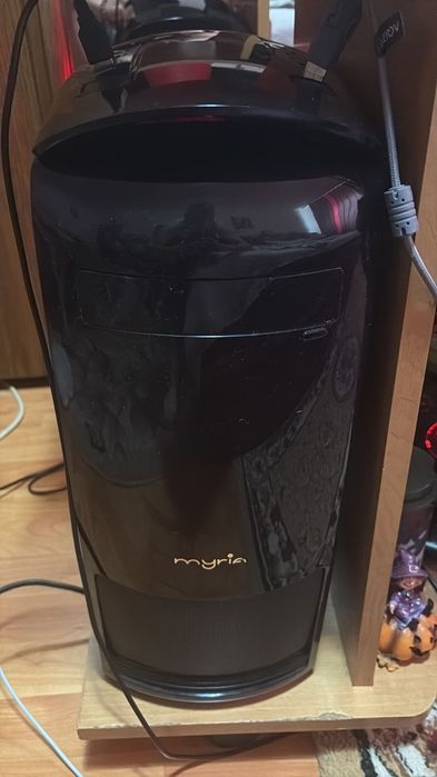 pc gaming plus setup monitor 144 hz curbat samsung  mosue tastatura