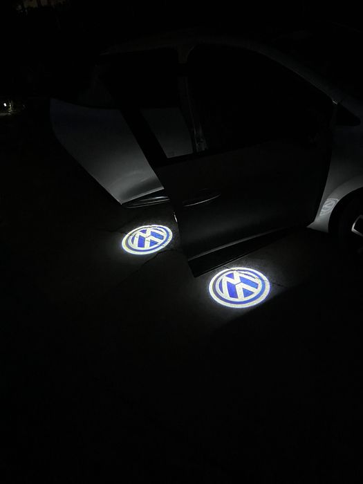 Proiectoare LED Auto cu Logo BMW