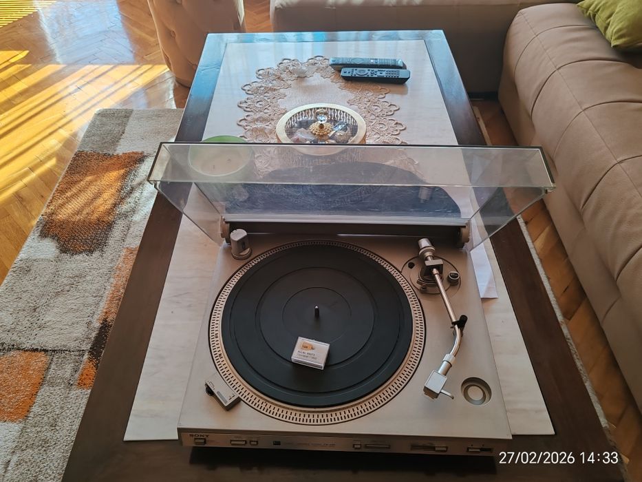 Грамофон Сони директ драйф