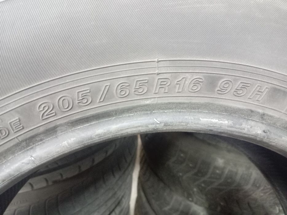 Летние шины 205—65—16