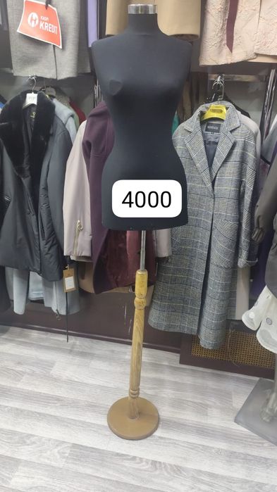 Продам манекены.