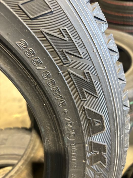 235 60 16 set iarna M+S bridgestone 7mm