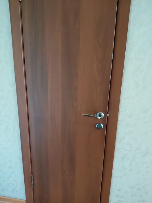 Дверь  ширина 60