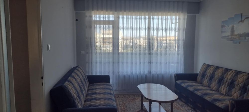 Дава се под наем Тристаен апартамент в Разград, Орел - 77 кв.м за 255 € - Снимка #4