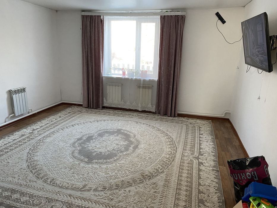 Продам дом на дачном участке