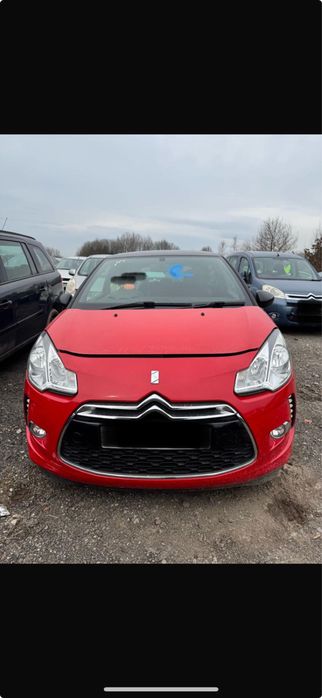 Fata complet citroen DS3 bara fata,capota,aripi,far,trager an 2011