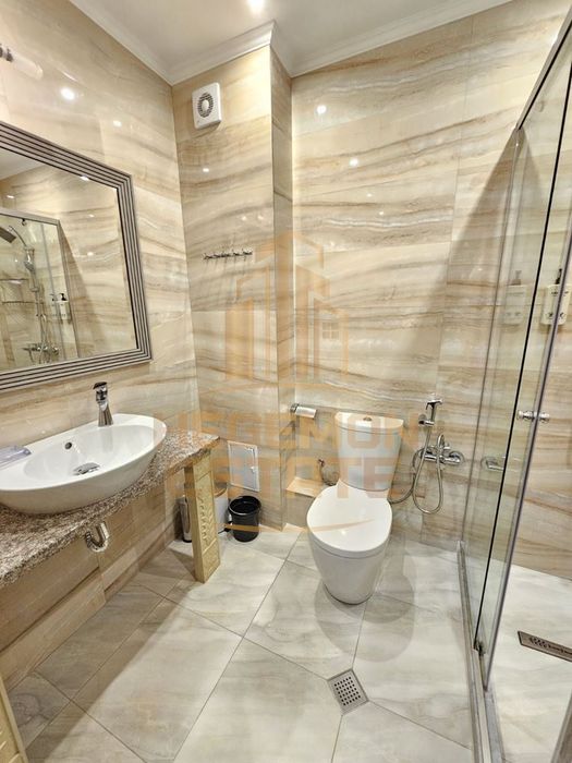 Продава се Двустаен апартамент в к.к. Златни пясъци - 62 кв.м за 2259 €/кв.м - Снимка #9