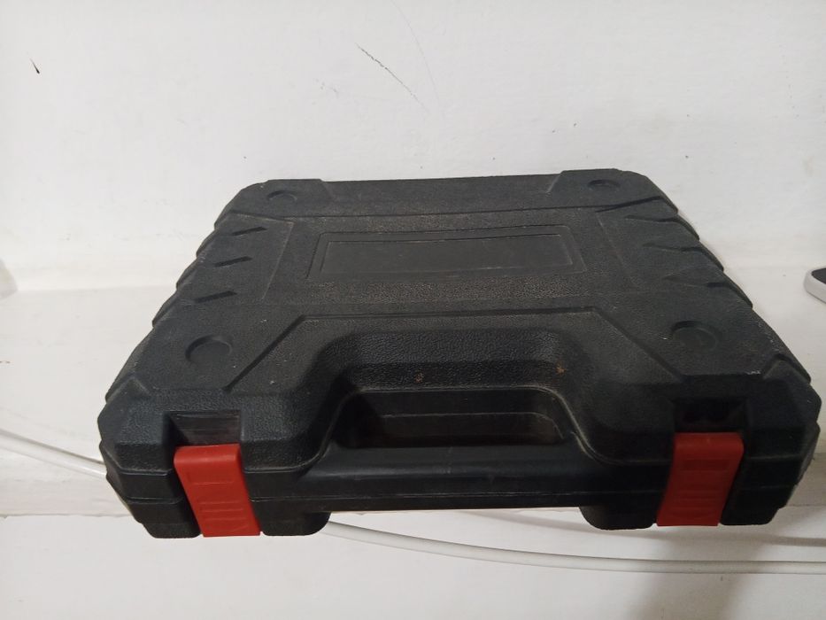 Продам шуруповёрт