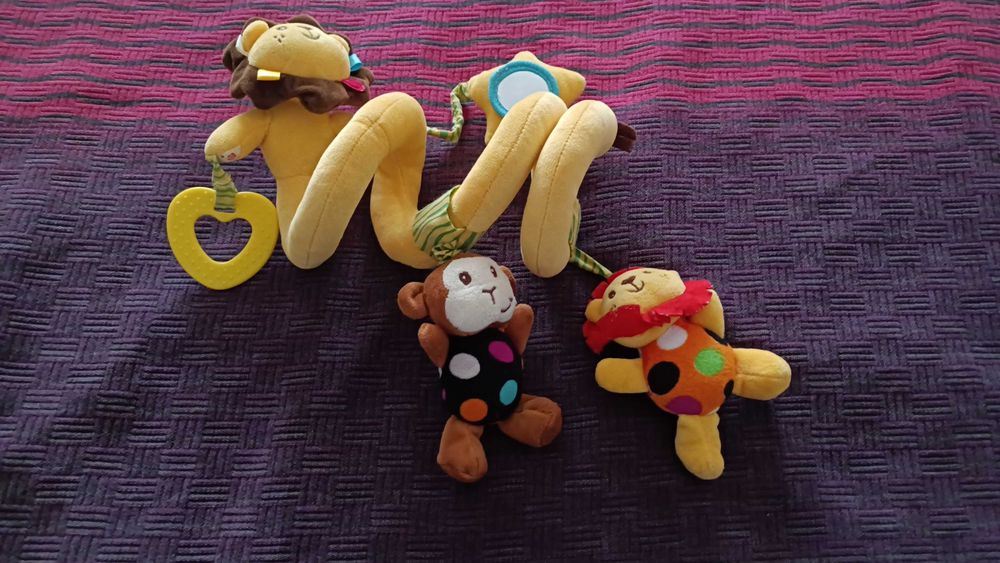 Jucarie Spirala pentru carucior si patut bebe lego smyk noriel zara