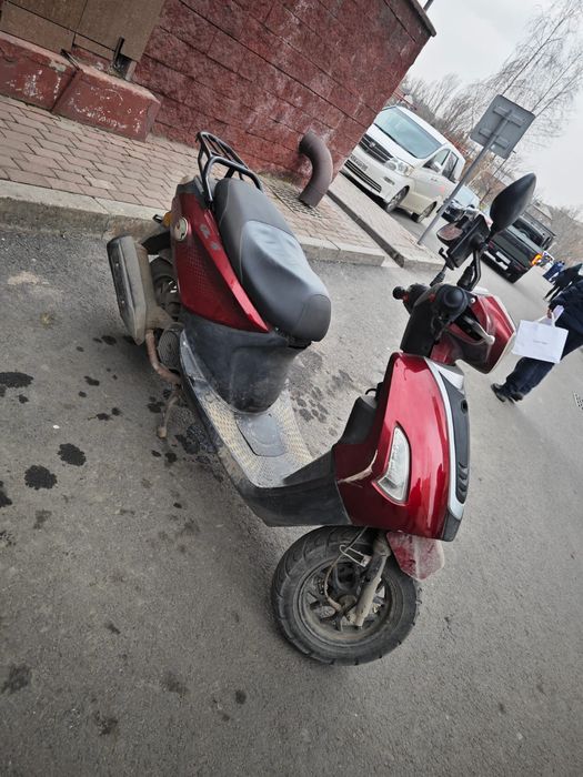 Продам мопед(скутер)