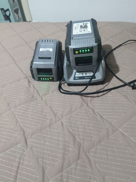 Set acumulatori Li-Ion, 40 V, Mr. Gardener