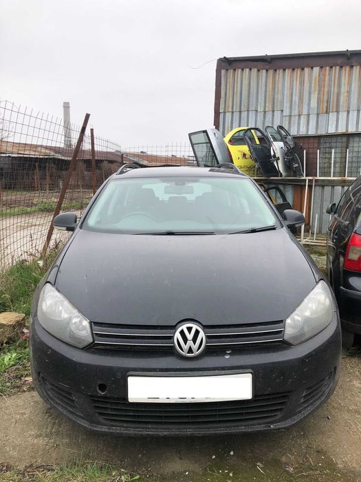 Piese din dezmembrari VW Golf 6 combi, 1.6 diesel CAYC DSG negru LC9X