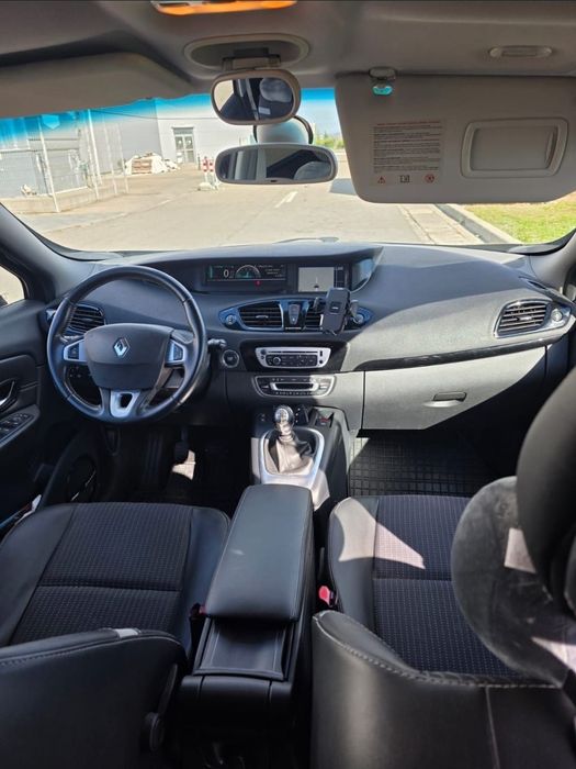 Renault grand scenic_bose edition