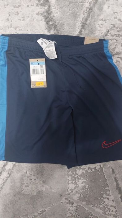 Pantaloni scurti nike