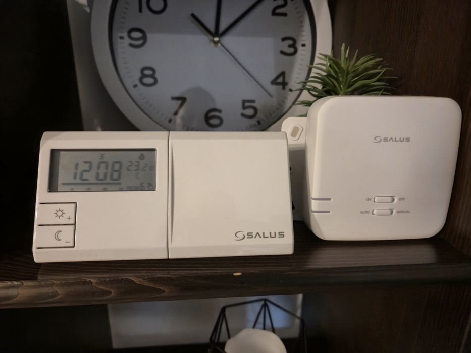 Termostat SALUS 091