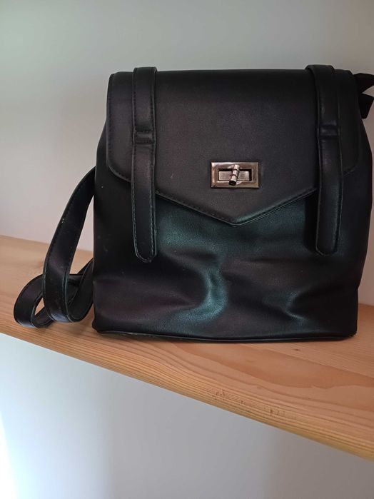 Унисекс раничка от естествена кожа