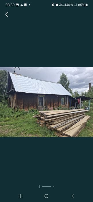 Продам дачу на первом районе  имеется домик туалет ,дровник ,