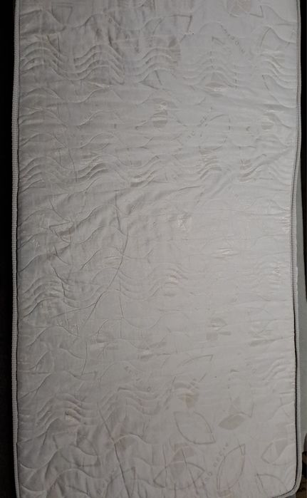 Pat + saltea + somieră