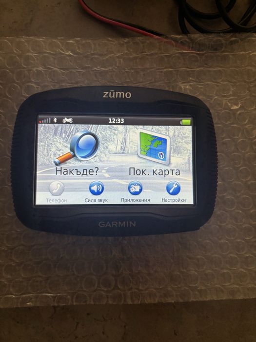 Продавам навигация Garmin zumo 390
