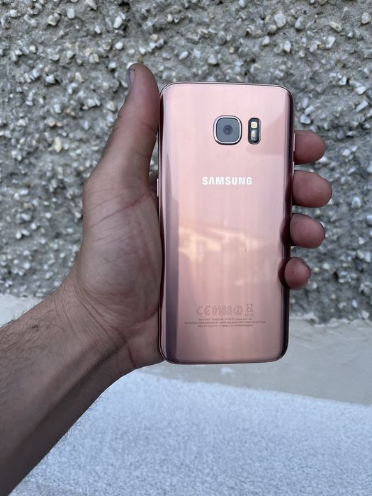 Samsung S7 Edge (Rose gold)