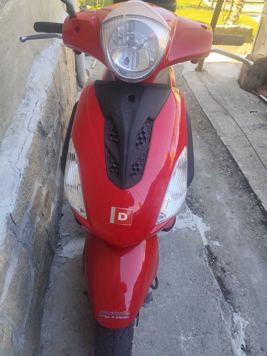 Скутер 50cc Derbi Boullevard