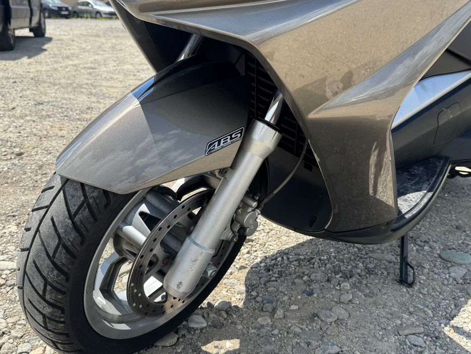 Peugeot Satelis 125ccm Maxi Scuter