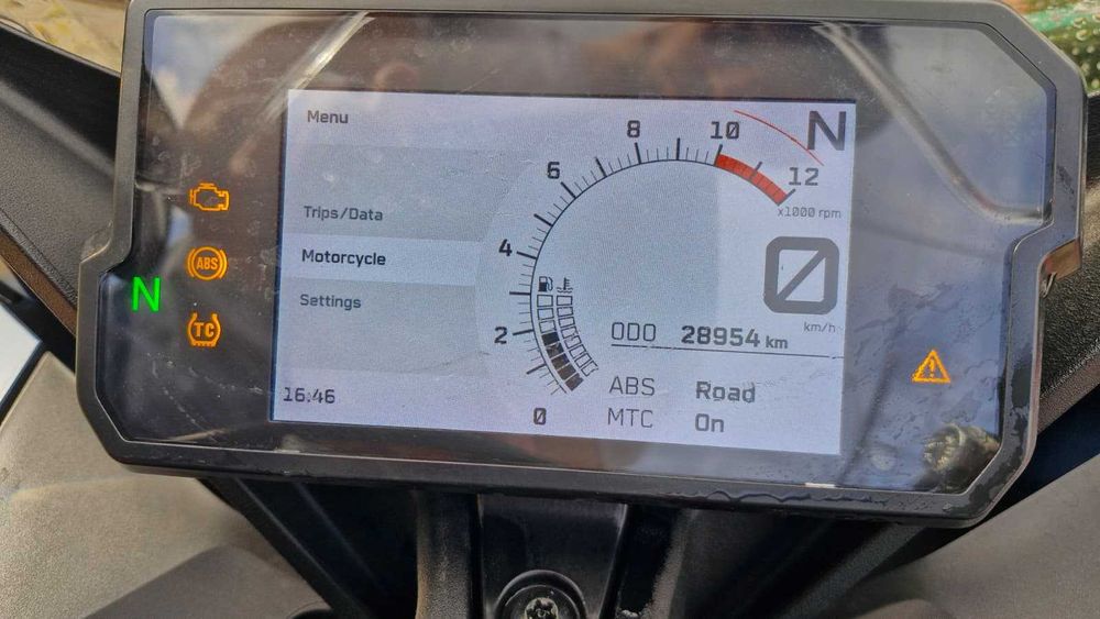 KTM RC390 2022 - A2