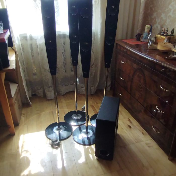 Колонки и буфер к телевизору модель LG