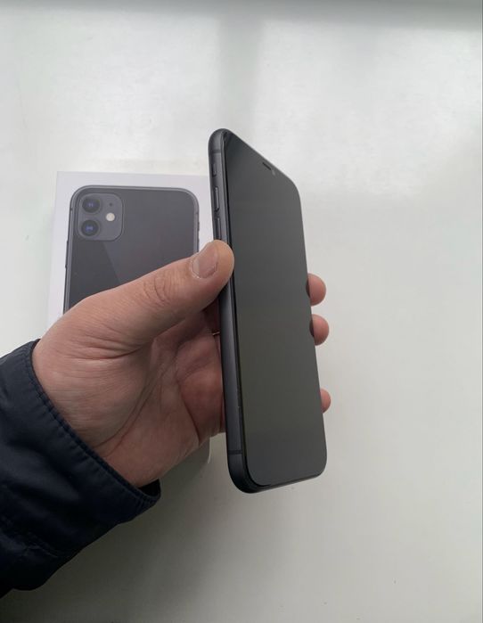 Продам айфон 11 ОТС