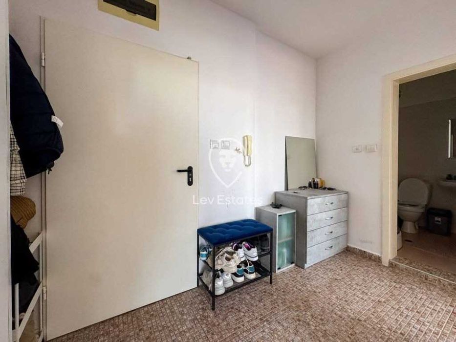 Продава се Двустаен апартамент в к.к. Слънчев бряг - 80 кв.м за 1025 €/кв.м - Снимка #6