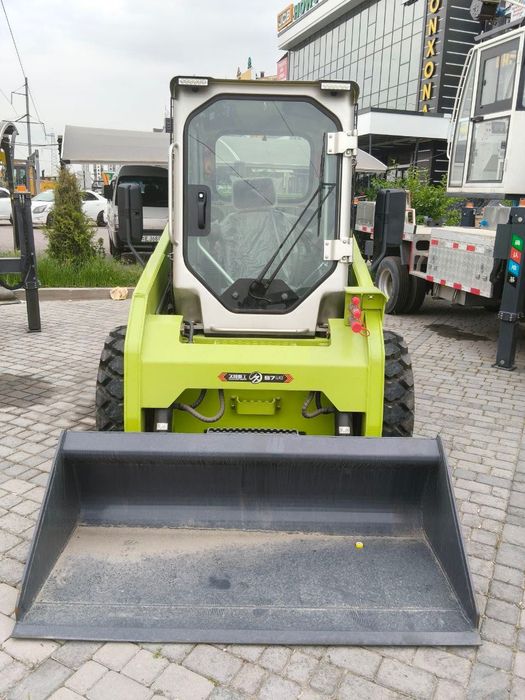 Mini pogruzchik JB 700