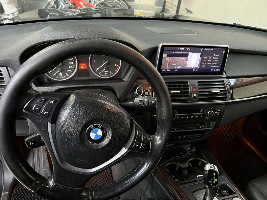 BMW X5 2009 год  3.0 турбодизель