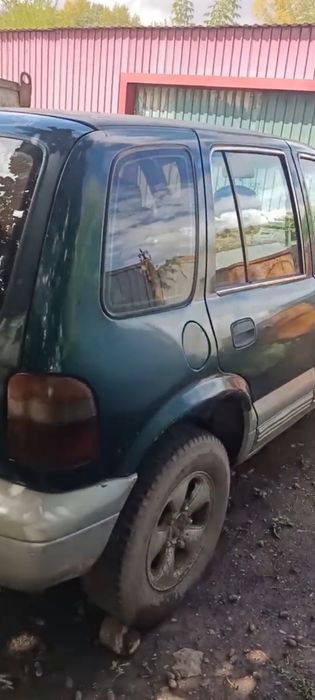 Продам автомобиль  автомобиль 4 вд