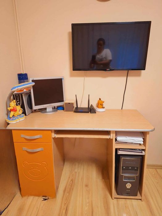 Mobila camera copil din MDF si birou mare